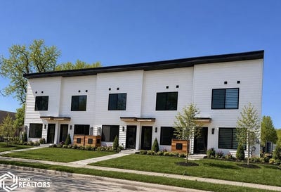 /international/us/326-s-11th-st-sac-city-ia-110107586356/