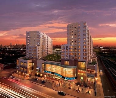 /international/us/40-22-college-point-boulevard-flushing-ny-110106091751/