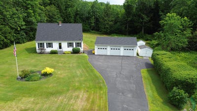/international/us/435-canaan-road-skowhegan-me-110100922984/