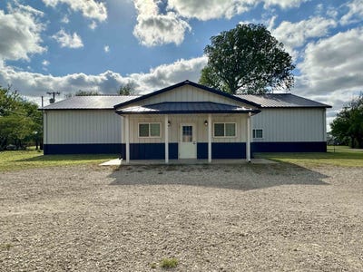 /international/us/213-s-4th-st-pond-creek-ok-110107507255/