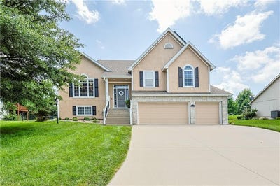 /international/us/4812-corinth-drive-st-joseph-mo-110101191495/