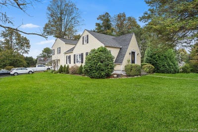 /international/us/8-raymond-drive-carmel-ny-110107848881/