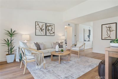 /international/us/23280-orange-lake-forest-ca-110109025559/