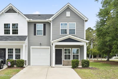 /international/us/350-trevally-court-southport-nc-110108300147/
