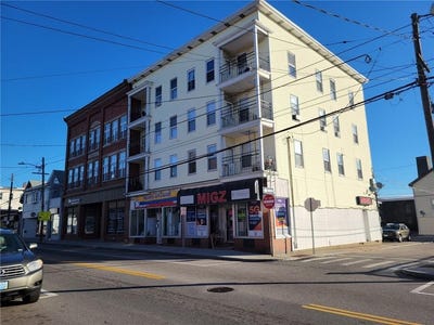 /international/us/747-broad-street-central-falls-ri-110100309746/?lang=pt