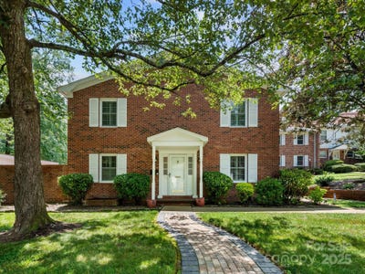 /international/us/1411-kensington-road-hendersonville-nc-110100895693/