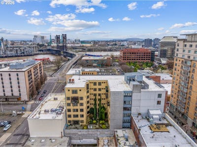 /international/us/411-nw-flanders-st-portland-or-110106530655/
