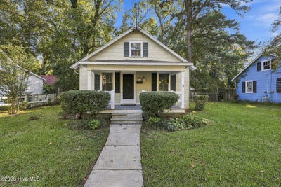/international/us/1113-carolina-avenue-elizabeth-city-nc-110120580467/