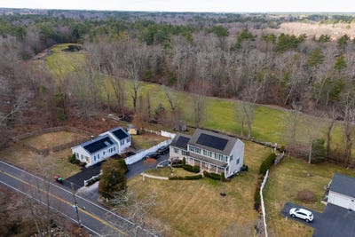 /international/us/455-east-street-west-bridgewater-ma-110120020539/