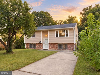 /international/us/4917-fox-street-college-park-md-110109999064/