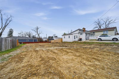 /international/us/183-park-street-buckeye-lake-oh-110104174017/