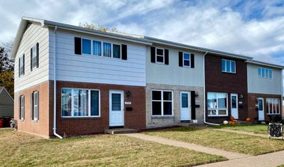 /international/us/2714-thomas-drive-eau-claire-wi-110108109738/