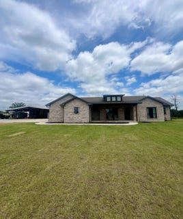 /international/us/1608-timber-road-lone-grove-ok-110108769318/