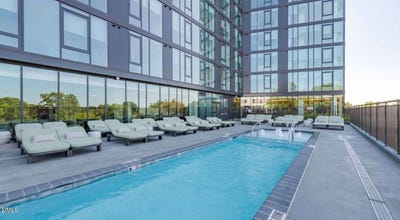 /international/us/1020-hammell-drive-raleigh-nc-110103478001/