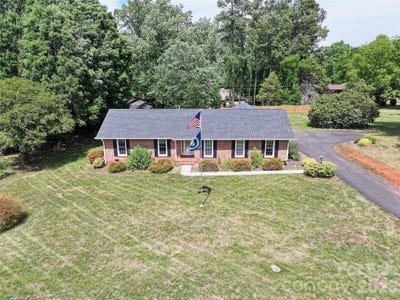 /international/us/139-woodhaven-lane-mocksville-nc-110107846837/