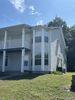 /international/us/1500-e-johnson-ave-pensacola-fl-110107865748/
