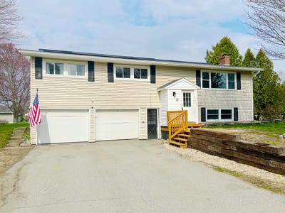 /international/us/28-ridgewood-terrace-barre-town-vt-110102323713/