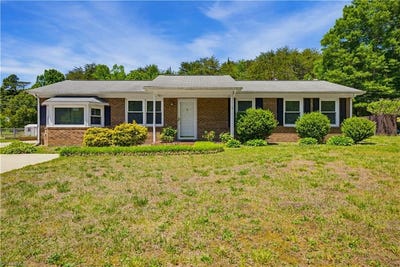 /international/us/8933-ambridge-drive-kernersville-nc-110108059505/