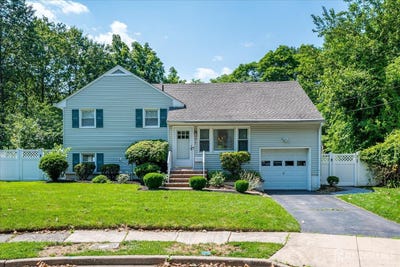 /international/us/24-turner-court-metuchen-nj-110100846553/