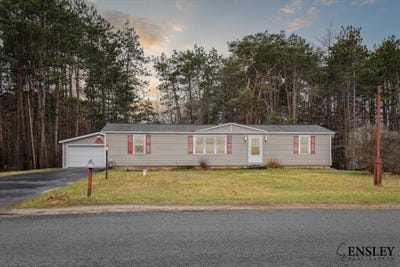 /international/us/8901-w-suwanee-trail-howard-city-mi-110098404049/