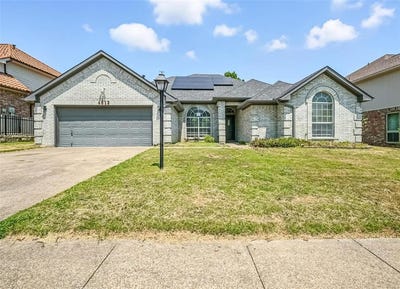 /international/us/6813-greenleaf-drive-north-richland-hills-tx-110101482614/