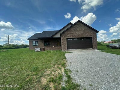 /international/us/238-thacker-rd-grimsley-tn-110098065370/
