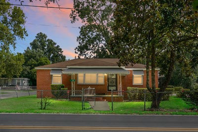 /international/us/174-roosevelt-drive-saint-stephen-sc-110101630982/