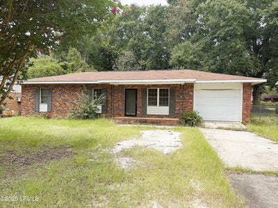 /international/us/1605-clinton-street-barnwell-sc-110119431244/