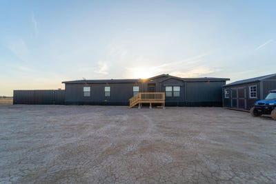 /international/us/921-private-road-rebecca-shallowater-tx-110098342784/