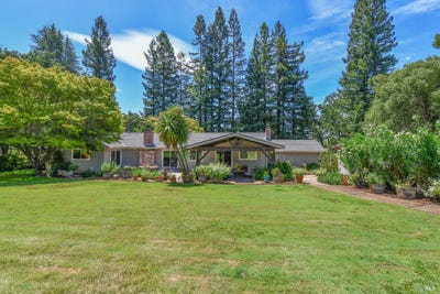 /international/us/1030-la-grande-avenue-napa-ca-110108696577/
