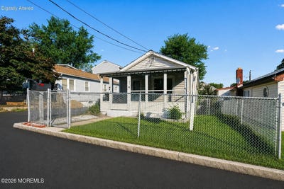 /international/us/31-pacific-boulevard-keyport-nj-110119790927/