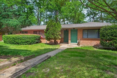 /international/us/15-shepherd-lane-chapel-hill-nc-110107207466/