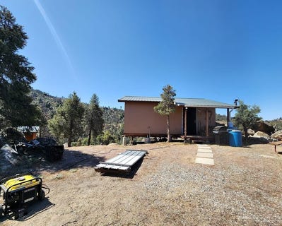 /international/us/0-0-thompson-canyon-ave-caliente-ca-110099988335/