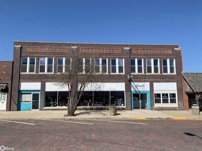 /international/us/218-n-pine-street-creston-ia-110107076303/