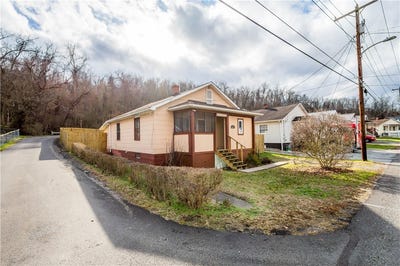 /international/us/201-brown-street-brownsville-pa-110104495631/