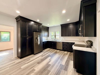 /international/us/616-charles-ave-livermore-ky-110107963868/
