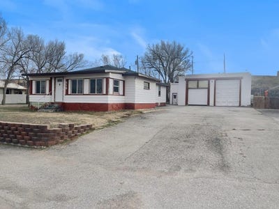 /international/us/528-w-miller-street-rawlins-wy-110107150819/