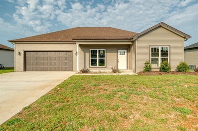 /international/us/609-victoria-way-franklin-ky-110109596288/