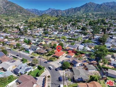 /international/us/10938-wescott-ave-sunland-ca-110107929496/