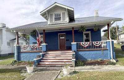 /international/us/151-n-main-st-oneida-tn-110120531598/