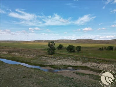 /international/us/hwy-201-circle-mt-110104878899/
