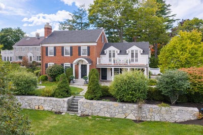 /international/us/436-baxter-boulevard-portland-me-110119945443/