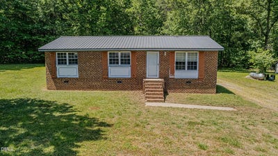 /international/us/1302-blacksmith-road-efland-nc-110107922842/