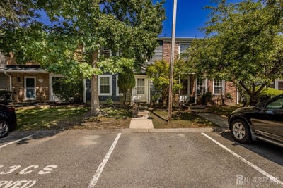/international/us/334-constitution-circle-north-brunswick-nj-110101482399/?lang=zh-tw