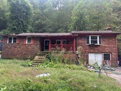 /international/us/275-rocky-hollow-road-raccoon-ky-110104536001/