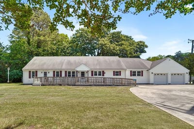 /international/us/7454-bayside-rd-franktown-va-110108795728/