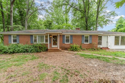 /international/us/6934-lockhart-road-sharon-sc-110099988621/