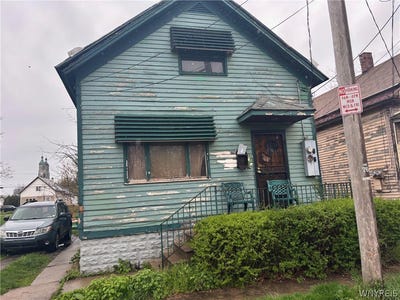 /international/us/76-sears-street-buffalo-ny-110107849807/