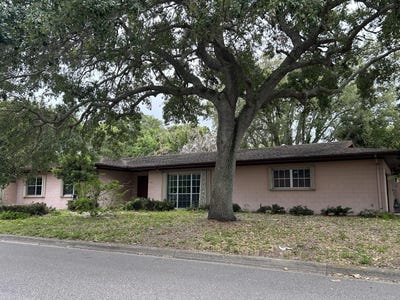 /international/us/1105-kentucky-avenue-fort-pierce-fl-110107783521/