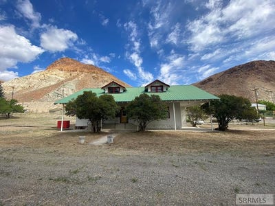 /international/us/200-n-2nd-street-challis-id-110101125654/